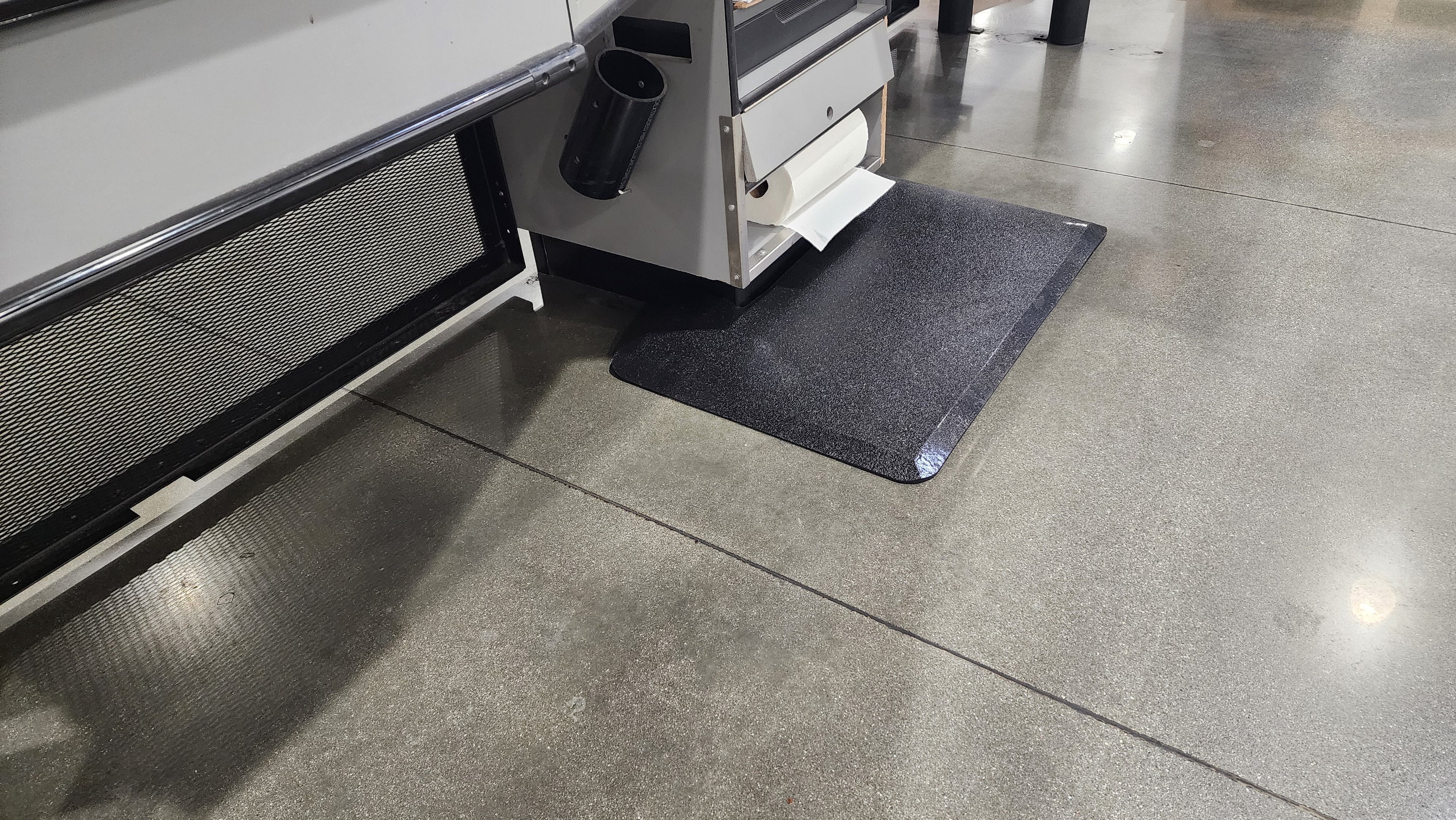 Notch Mat - Anti-Fatigue design for Cash Register