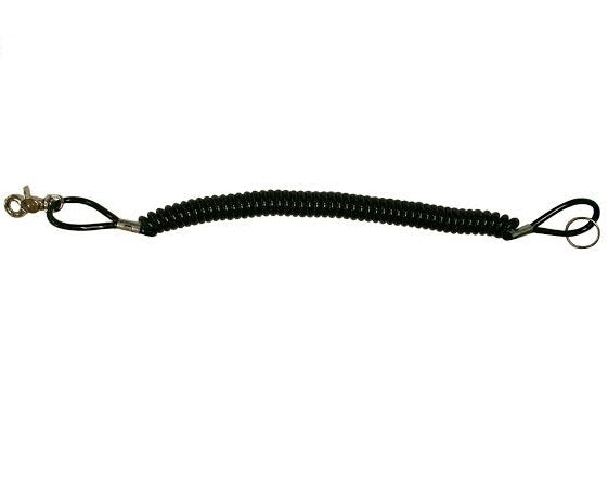 Aisle coil closure retracted with snap hook